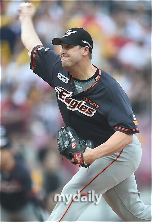 한화 이글스 시절 워윅 서폴드./마이데일리