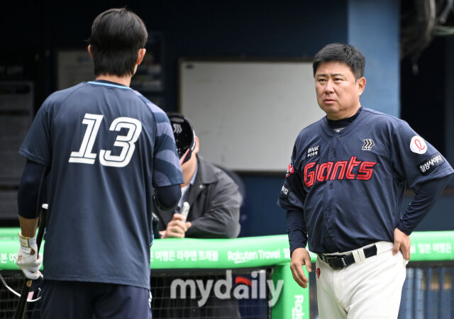27일 오후 서울 잠실야구장에서 진행된 