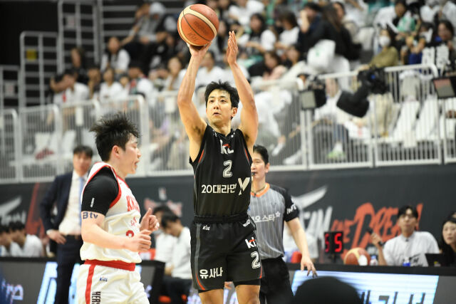 수원 KT 시절 허훈./KBL