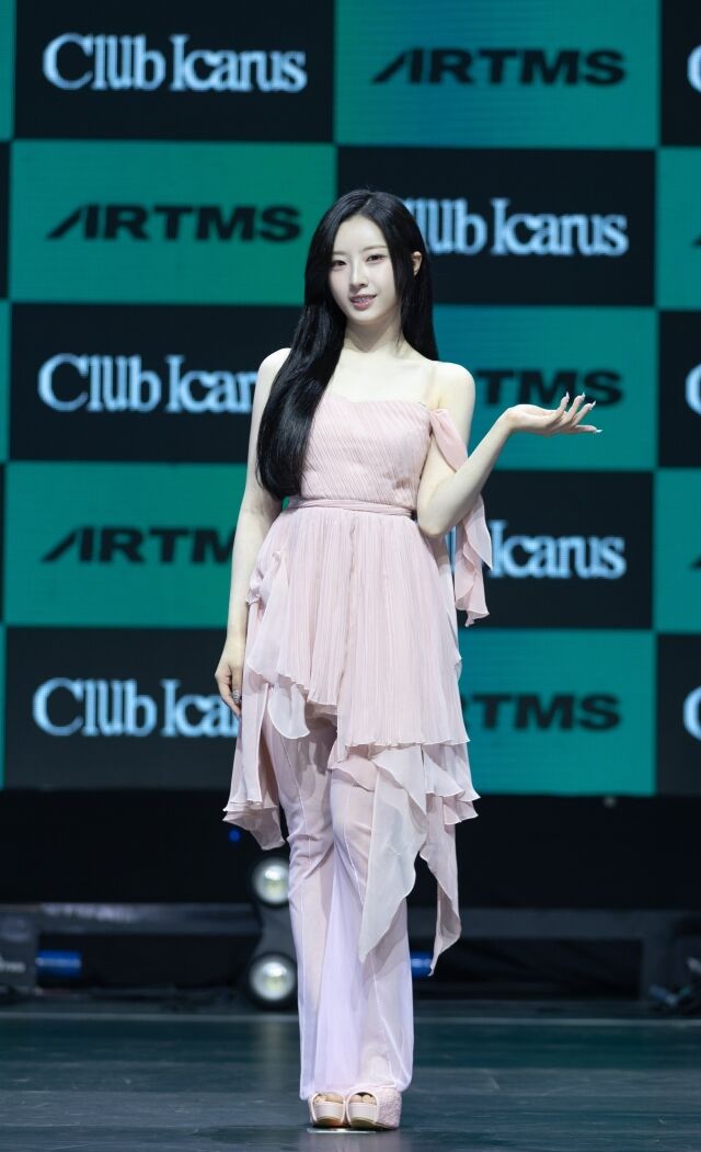 그룹 아르테미스 멤버 하슬 / 모드하우스