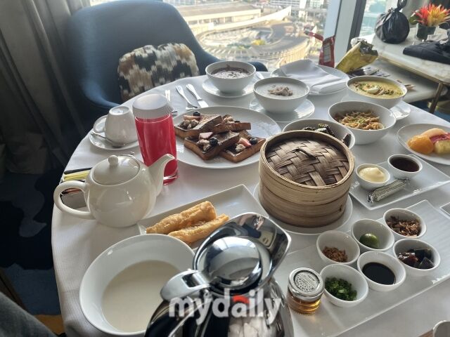 ‘인룸 다이닝’을 통해 시킨 중식 요리. /심지원 기자