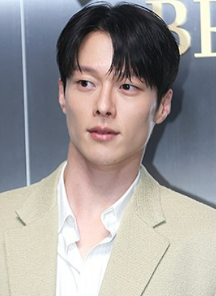 장기용 소셜미디어