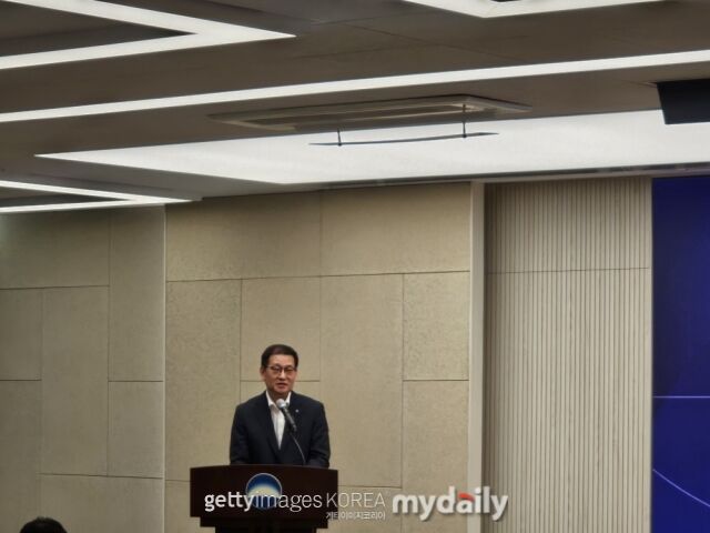 박창훈 우리금융연구소장은 18일 오전 우리금융그룹 본사에서 ‘일본 경제 대전환’ 출간 기념 간담회를 열고 발언하고 있다./이보라 기자