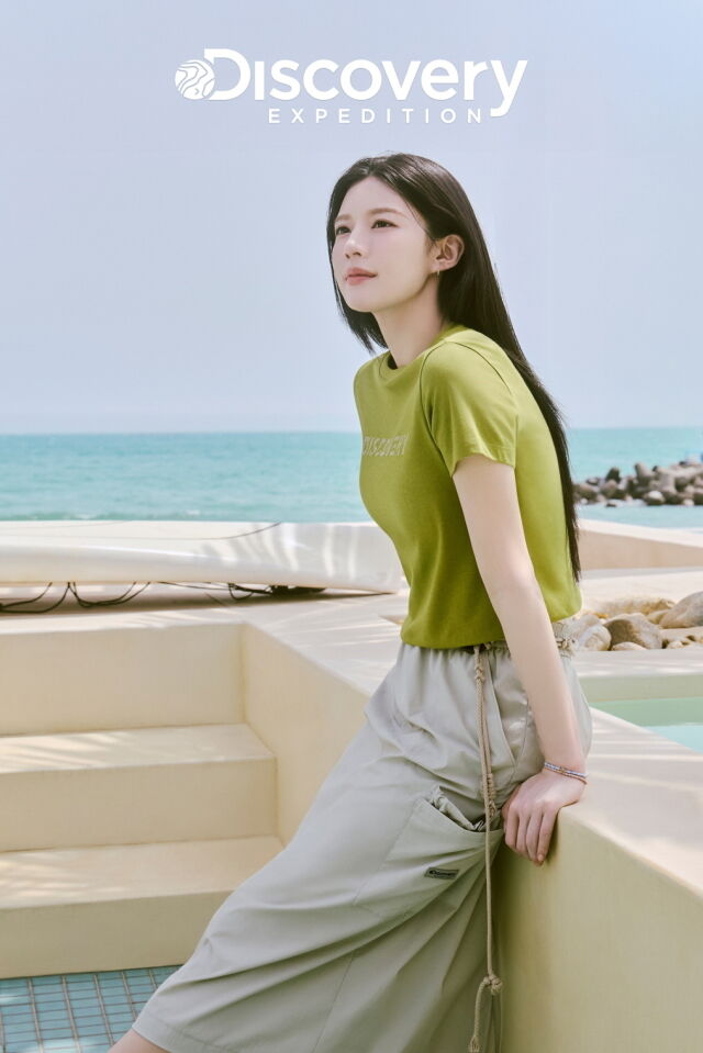 배우 고윤정 화보 / 디스커버리