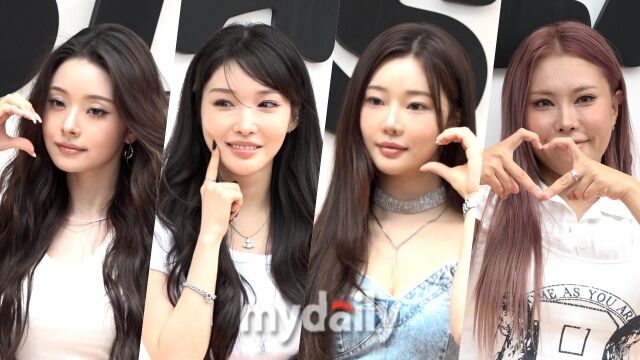 왼쪽부터 프리지아, 청하, 이시안, 가비 / 마이데일리