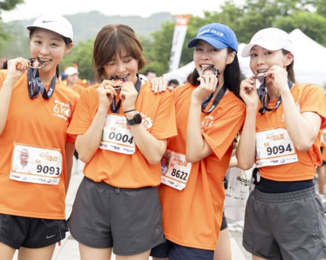 최강희, 배정화, 박정원, 송서린이 함께 '기부런'에 참여한 사실이 알려졌다. / 최강희 소셜미디어