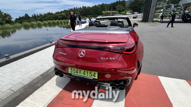 CLE 53 4MATIC+ 카브리올레 후면. /심지원 기자