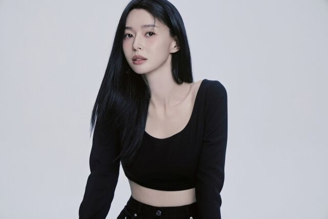 배우 권나라 프로필 / 써브라임
