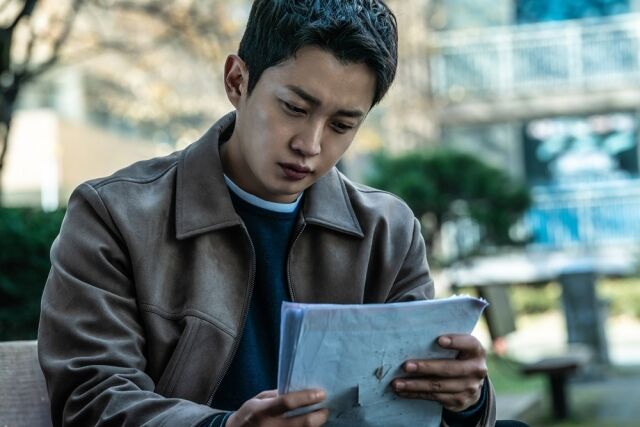 '노이즈' 김민석/바이포엠스튜디오