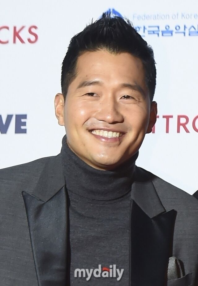 훈련사 강형욱 / 마이데일리