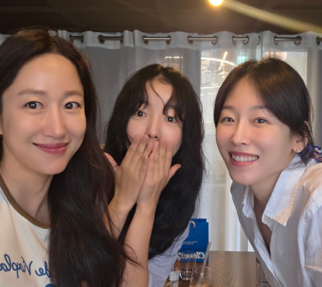 문지인 소셜미디어