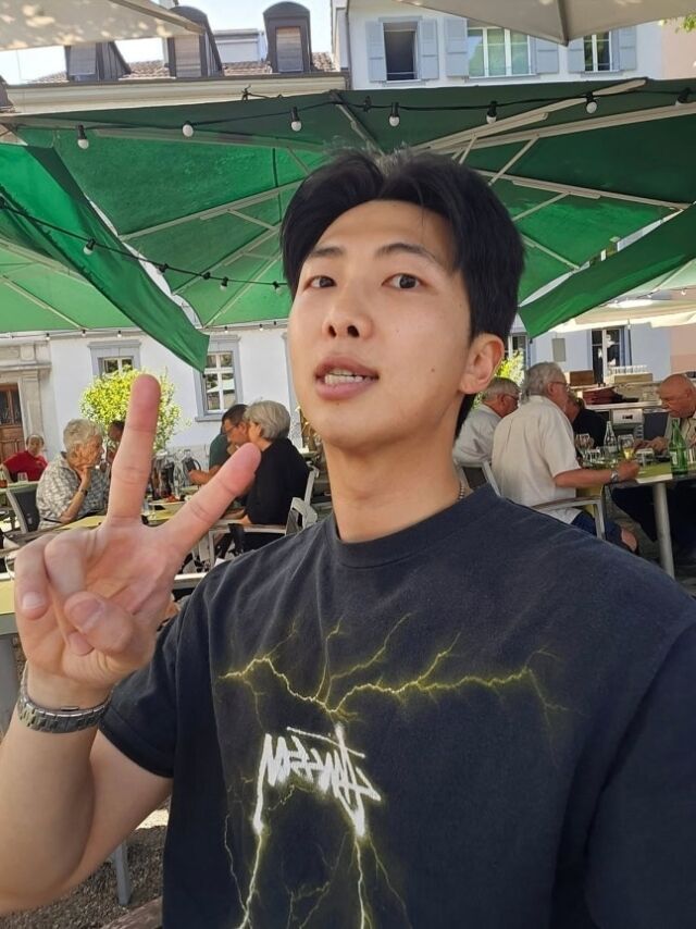 RM / 인스타그램