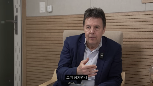 로버트 할리/유튜브 채널 '현진영'