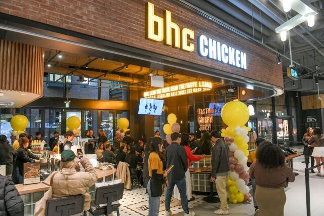 bhc 캐나다 토론토점 전경. /다이닝브랜즈그룹