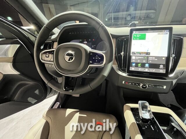 볼보 신형 XC90 내부. /심지원 기자