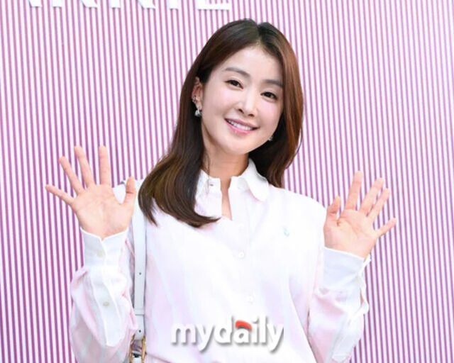 이시영이 둘째 임신에 대해 전 남편의 동의는 없었다고 밝혔다. / 마이데일리 DB