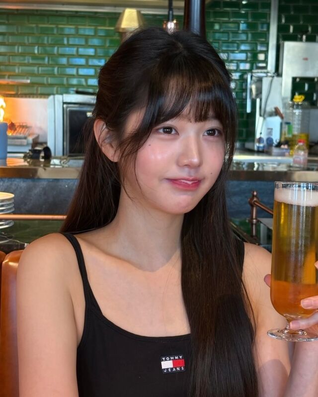 그룹 아이브의 장원영이 '광고 퀸'다운 남다른 면모를 보여줬다. / 장원영 인스타그램 캡처