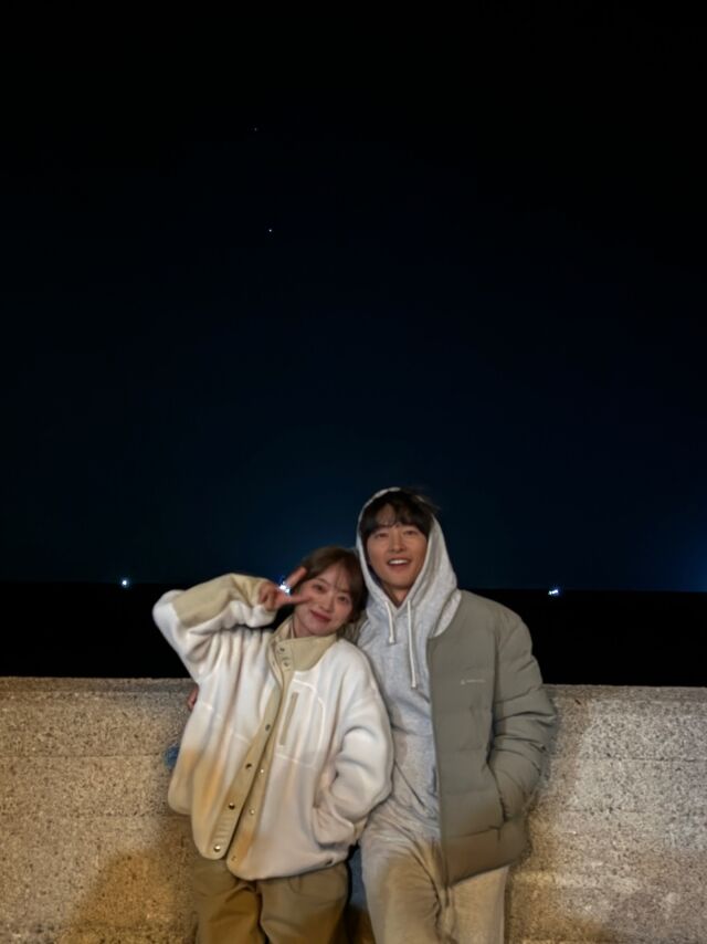 송중기-천우희 / 소셜미디어