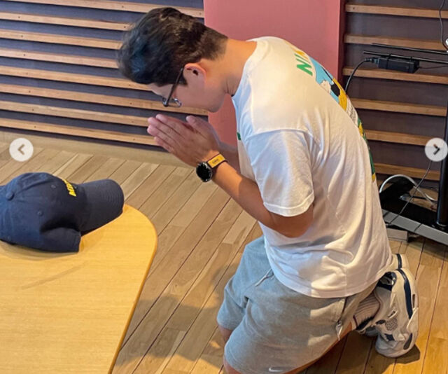 김대호가 라디오 방송 중 여배우들에게 사과의 말을 수십번 전했다. / 2pdate 소셜미디어