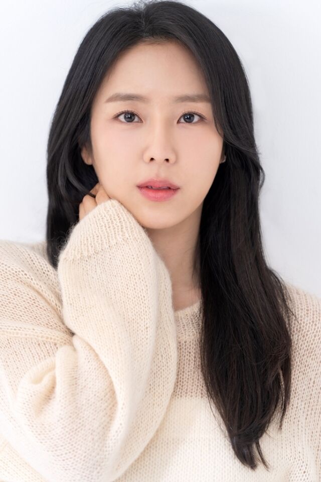 배우 예원 새 프로필 / 엔터세븐