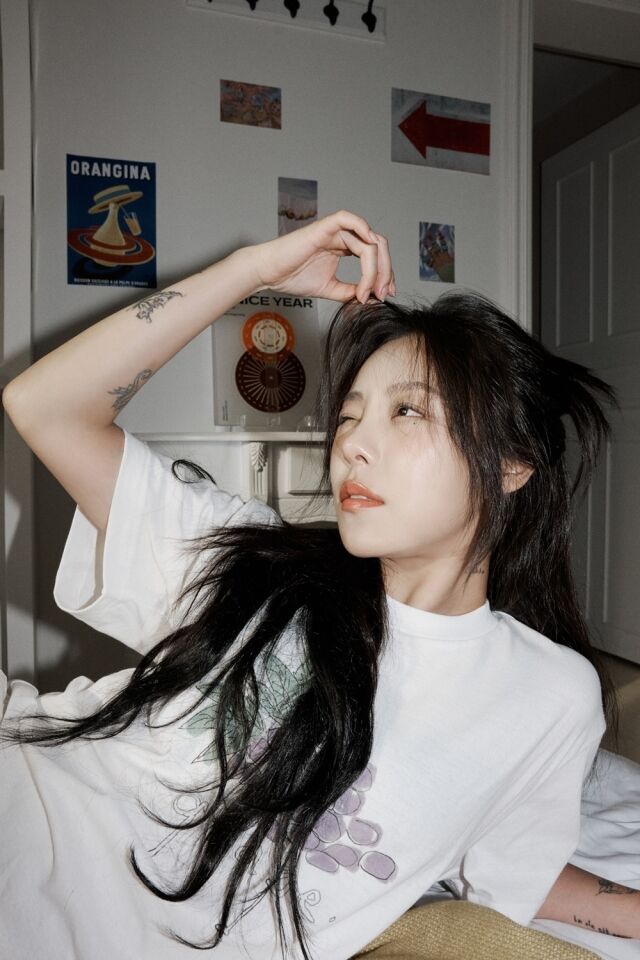 그룹 마마무 멤버 겸 가수 휘인 프로필 / 위드어스엔터테인먼트