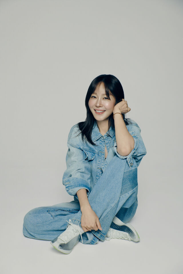 배우 엄지원 / ABM 컴퍼니