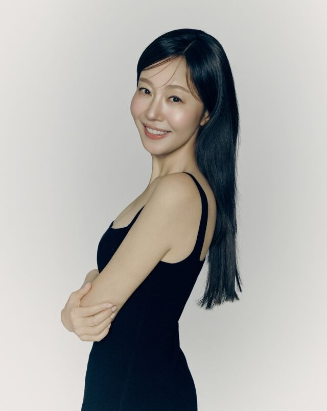 배우 엄지원 / ABM 컴퍼니