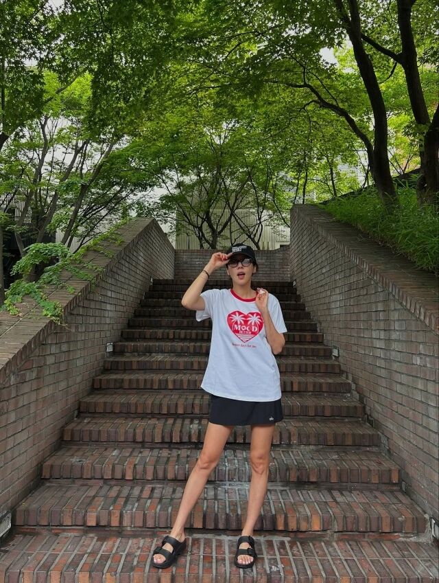 가수 겸 배우 손담비. /손담비 소셜미디어