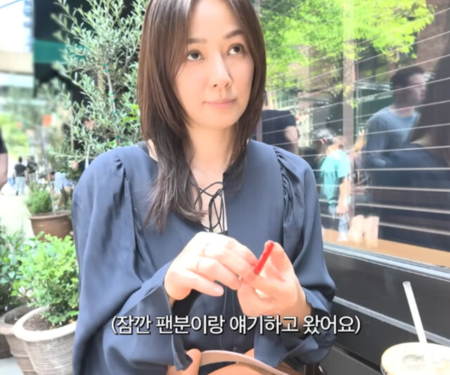 손태영이 핫플레이스에서 한국인 팬을 만났다. / 유튜브 'Mrs. 뉴저지'