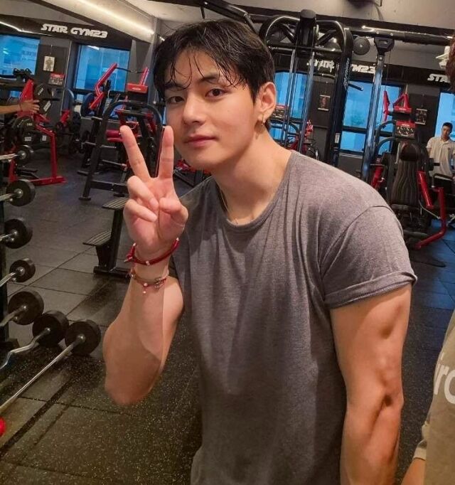 / 뷔 인스타그램