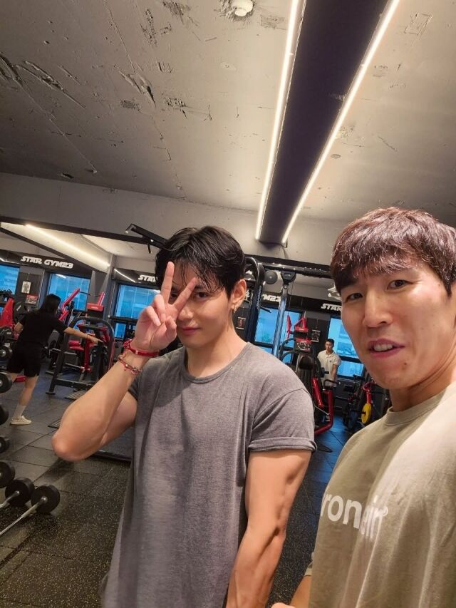 / 뷔 인스타그램