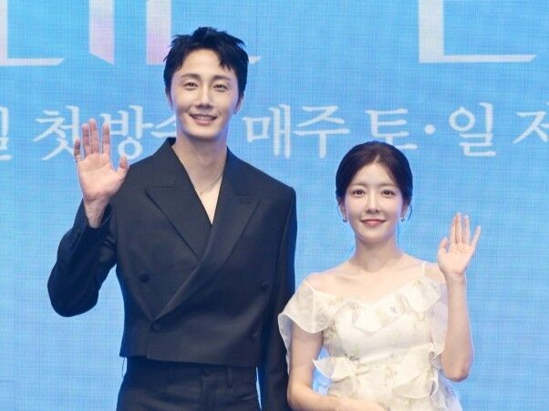 '화려한 날들' 정일우, 정인선/KBS