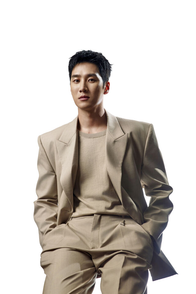 안보현 / 에이엠엔터테인먼트