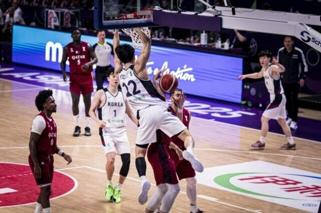 대한민국 농구대표팀이 카타르를 꺾고 2025 국제농구연맹(FIBA) 아시아컵 첫 승을 신고했다./FIBA