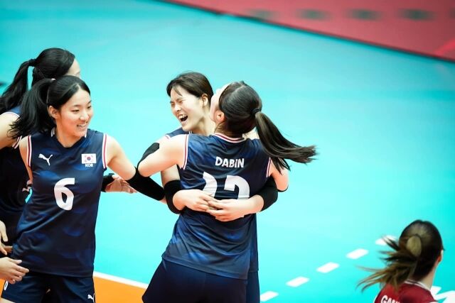 한국 U21 여자배구대표팀이 세계선수권에서 첫 승을 올렸다./FIVB