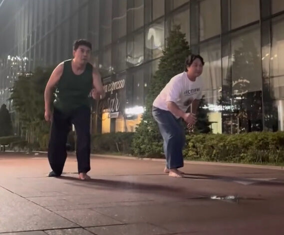 전현무, 구성환./소셜미디어