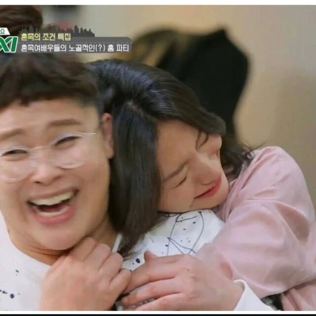 지난 15일 배우 서유정(오른쪽)은 자신의 SNS 계정에 이영자와 함께 있는 사진을 게재했다. / 서유정 소셜미디어