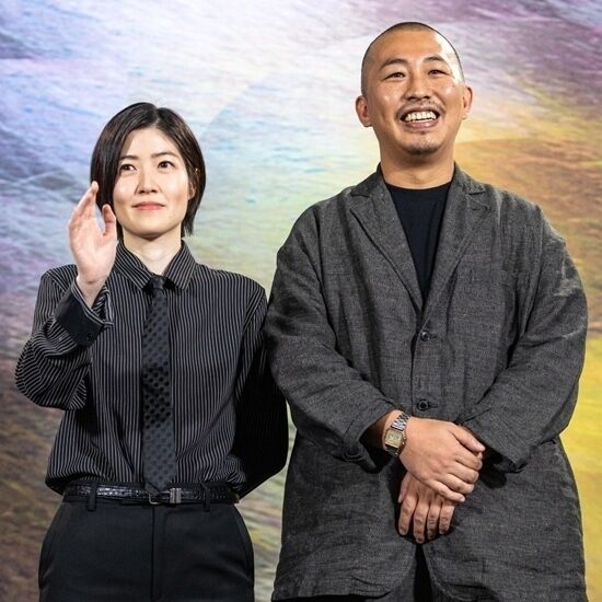 배우 심은경과 미야케 쇼 감독./ 엣나인필름