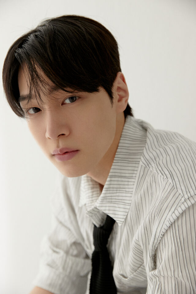 배우 강유석./두산 베어스
