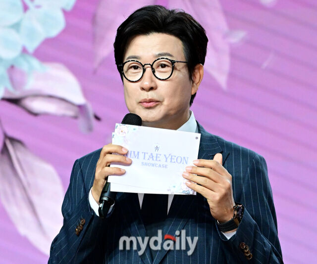 김성주가 아들 민국이 이야기에 자리에서 벌떡 일어났다. / 마이데일리 DB