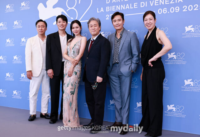 이성민, 박희순, 손예진, 박찬욱, 이병헌, 염혜란./게티이미지코리아