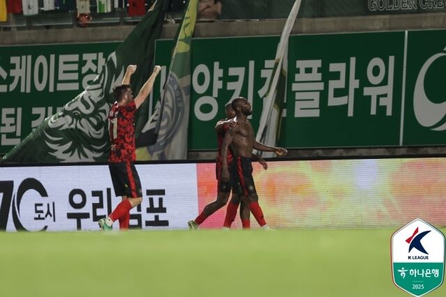 루이스./프로축구연맹