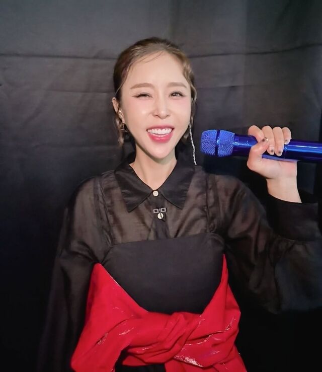 코요태 신지가 오는 7일 대구 공연을 앞두고 연습에 한창이다. /신지 소셜미디어
