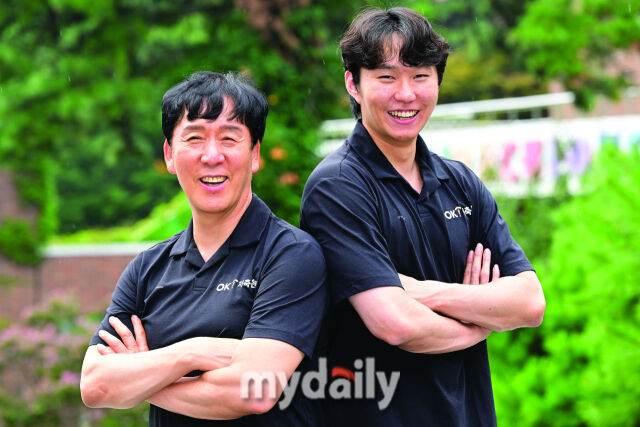신영철 감독과 이민규./곽경훈 기자