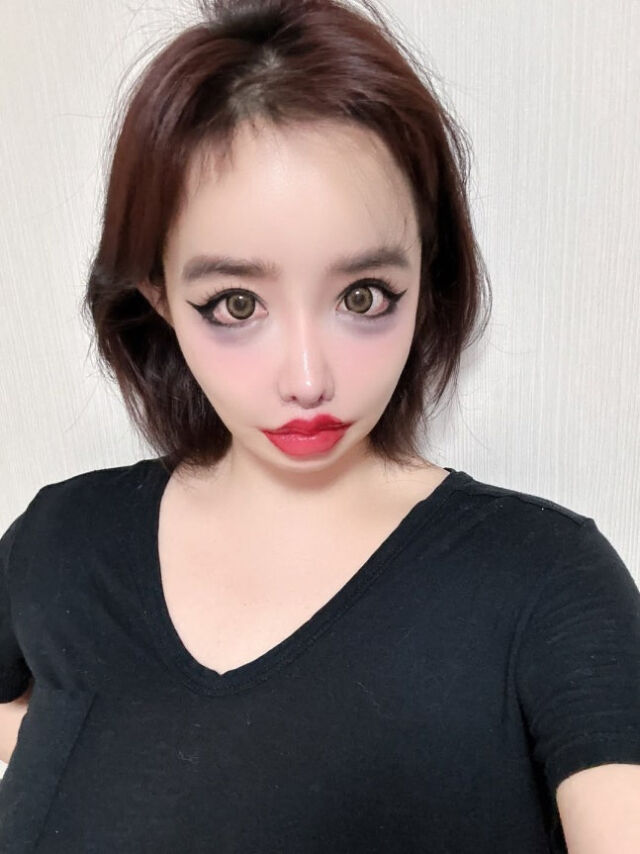 그룹 투애니원 멤버 박봄이 오랜 만에 근황을 전했다. / 박봄 인스타그램