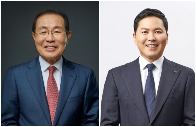 윤동한 한국콜마 회장(왼쪽)과 윤상현 콜마홀딩스 부회장. /콜마그룹