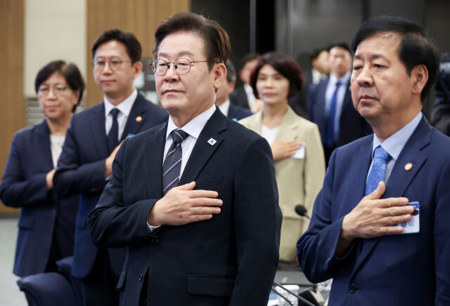 이재명 대통령과 구윤철 경제부총리 겸 재정경제부 장관/뉴시스