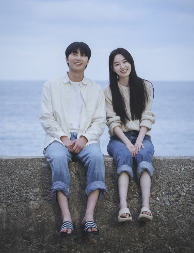 / SLL, 아이엔, 글뫼