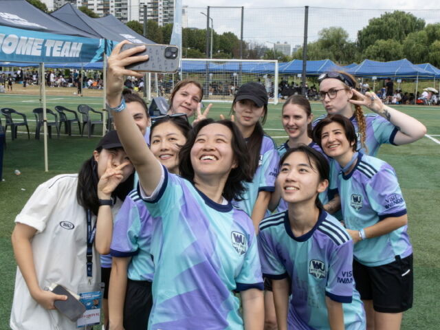서울 이랜드가 지난 7일 서울 양천구에 위치한 해마루축구장에서 ‘레울컵(LEOUL CUP)’을 성황리에 마무리했다./서울 이랜드