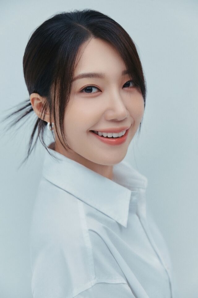 가수 겸 배우 정은지/빌리언스